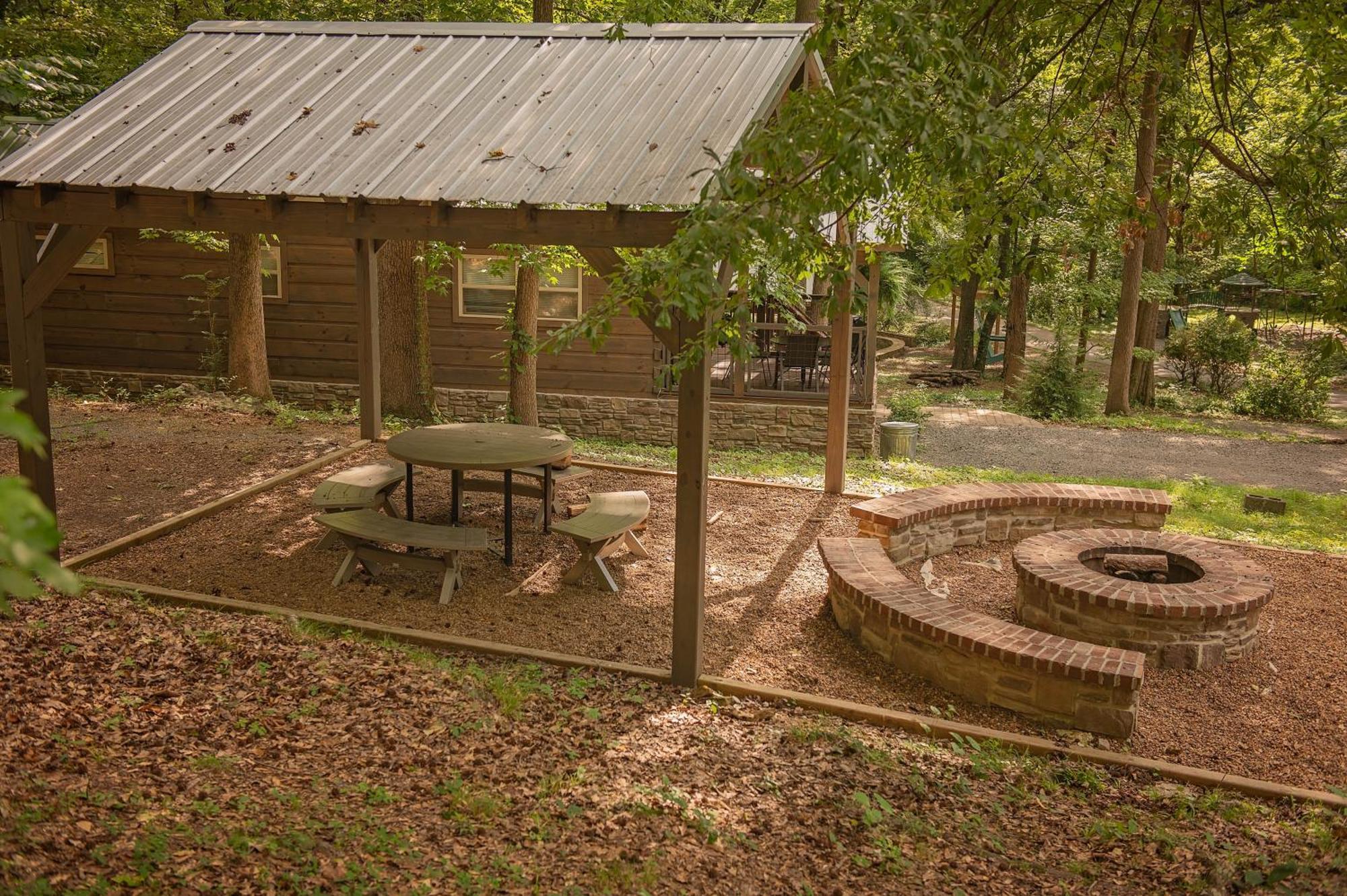 Martha Cabin Tiny Cabin By Downtown Chattanooga Villa Buitenkant foto